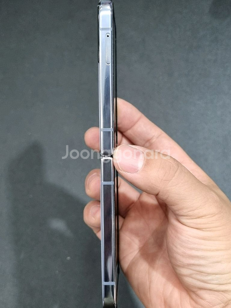 갤럭시Z플립4 256GB 블루 F721N--3