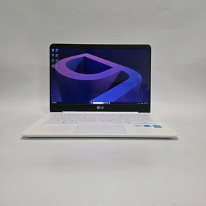 A엘지노트북 i5 화이트 그램 980g 램8G/윈11