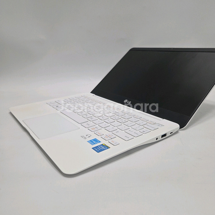 Z엘지 중고 노트북 i5 화이트 그램 980g 램8G--4
