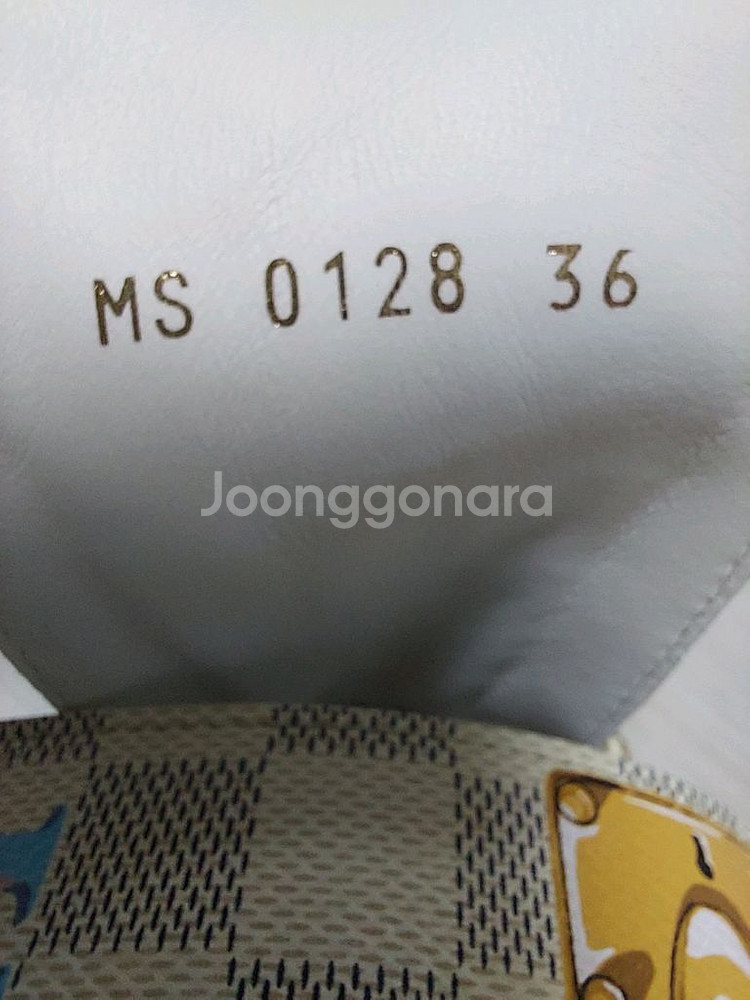 (정품)새상품급 루이비통 다미에 프론트로우 여성스니커즈--9