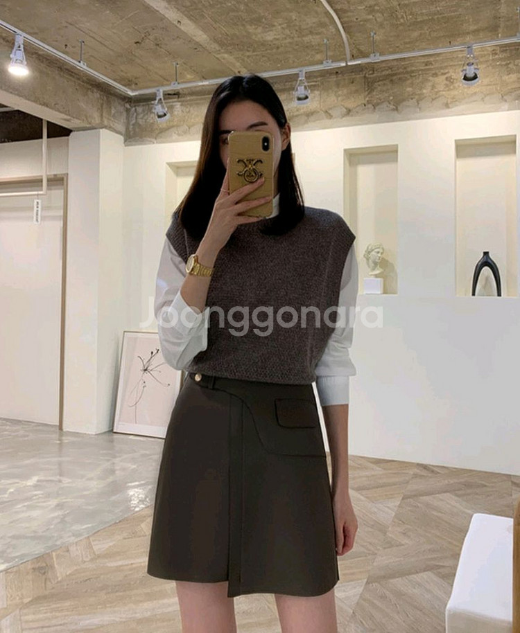 지뽀렘 H 벨트 랩 미니 가죽 스커트--0