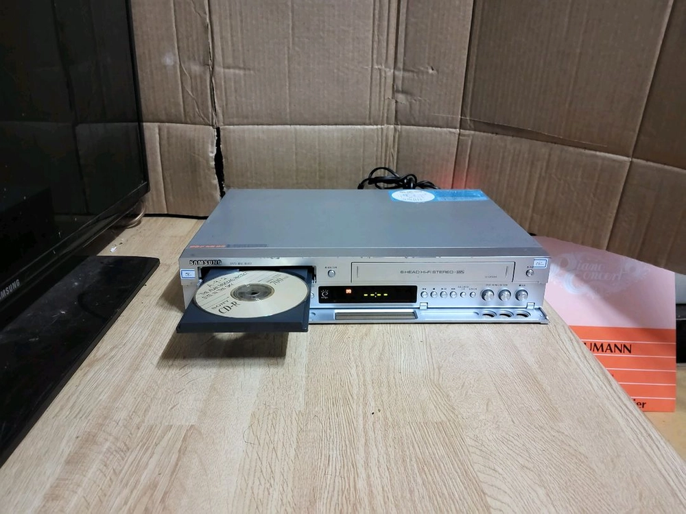 삼성 CD VCD DVD 비디오 레코더 5500 (앰프 이미지