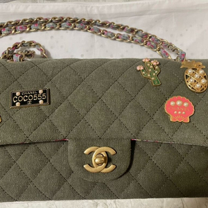 샤넬 클래식 플립 백 (리미티드 에디션)