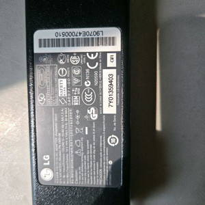 Lg 충전 어댑터(pa-1900-08)