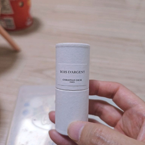 디올향수