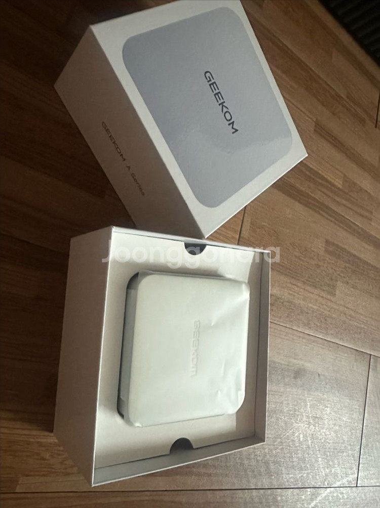 GEEKOM A8 8845hs 1TB 32g 미니pc--6