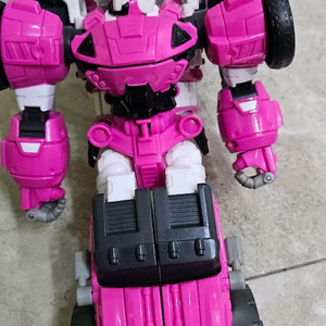 미니특공대 루시봇 상태 아주 좋아요