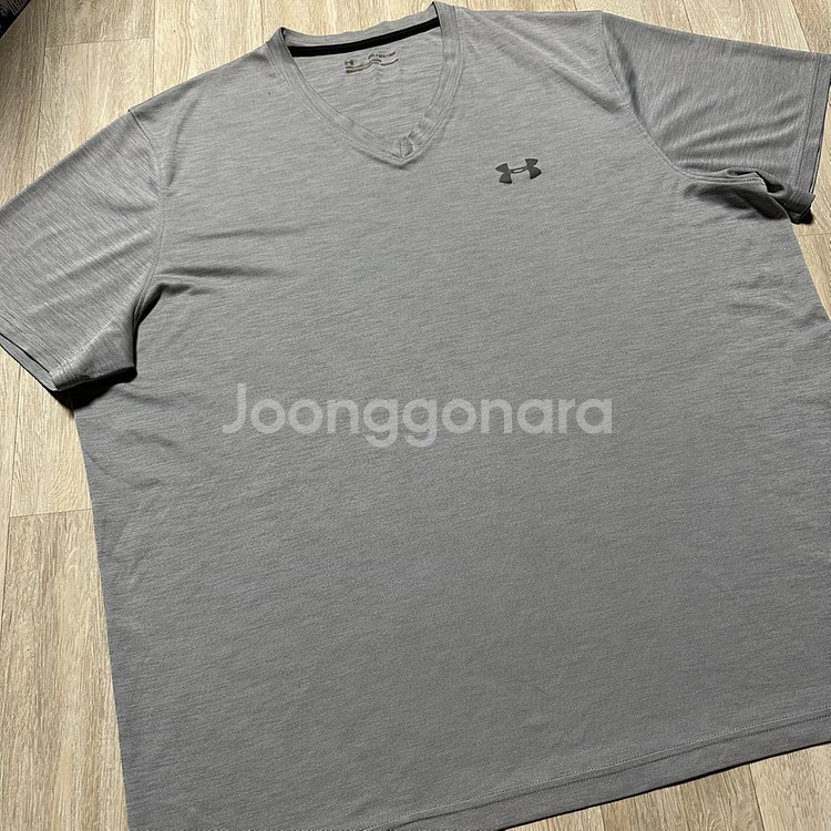 언더아머 2XL 브이넥 반팔 티셔츠 일괄--1