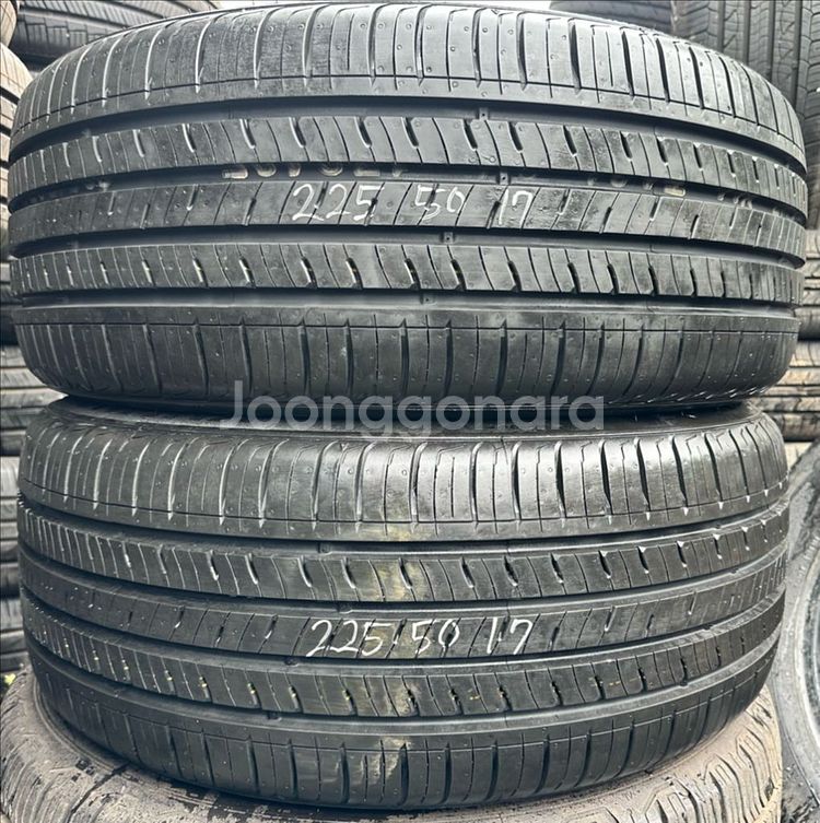 225 50 17금호중고타이어2개2255017--0