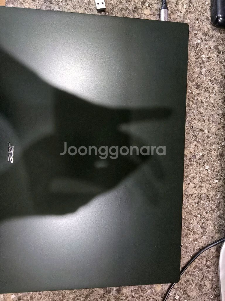 에이서 스위프트 엣지 16인치 OLED 노트북 팝니다.--1