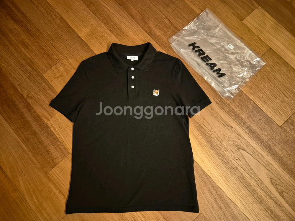 메종키츠네 25ss 폭스헤드 카라티 블랙 새상품 M--0