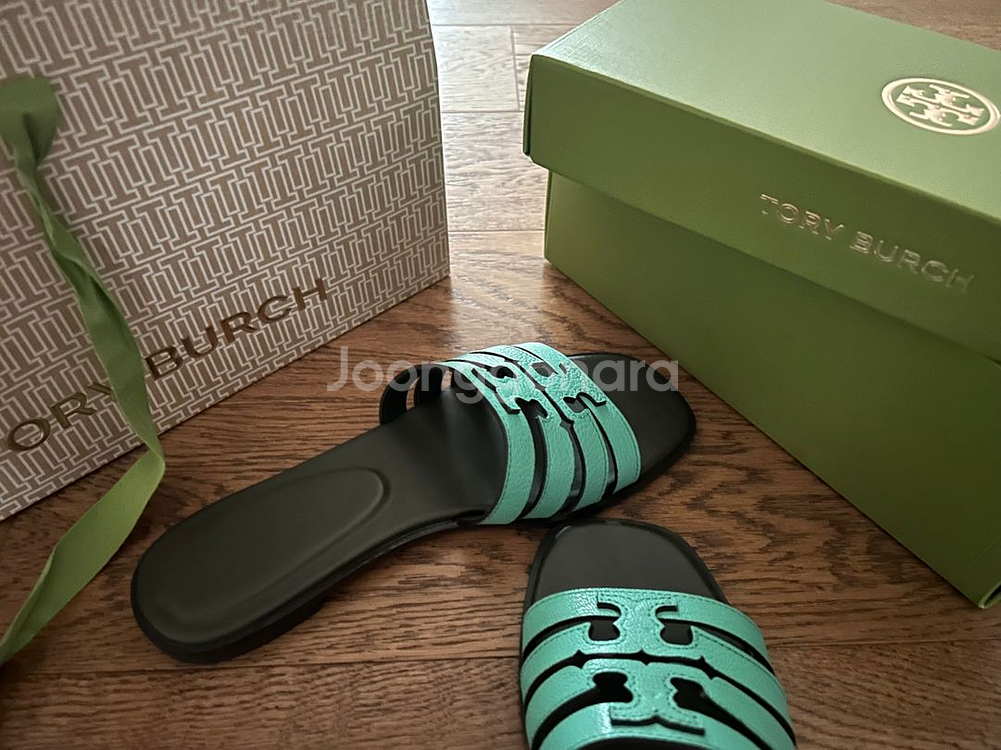 토리버치 샌들 새제품--3