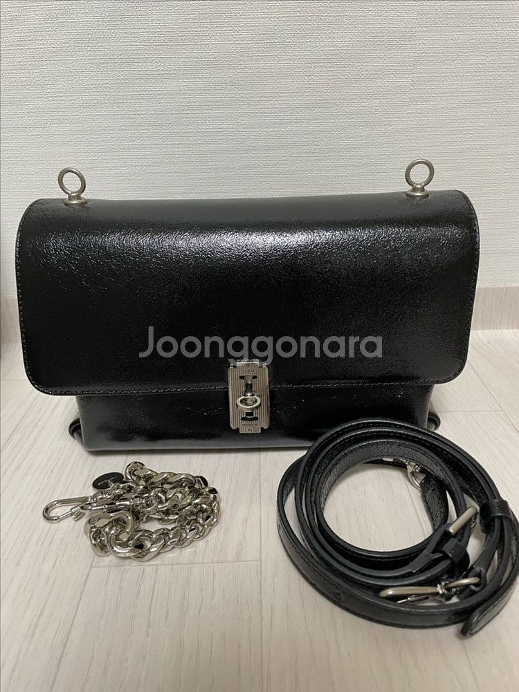 분크 바게트 숄더백 스몰 블랙 + 체인스트랩--0