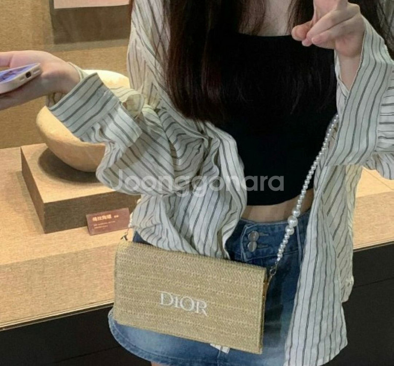 정품) 디올 라탄 클러치백--0