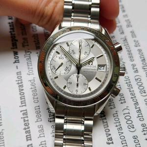오메가 스피드마스터 실버판 크로노그래프 오토매틱 브레이