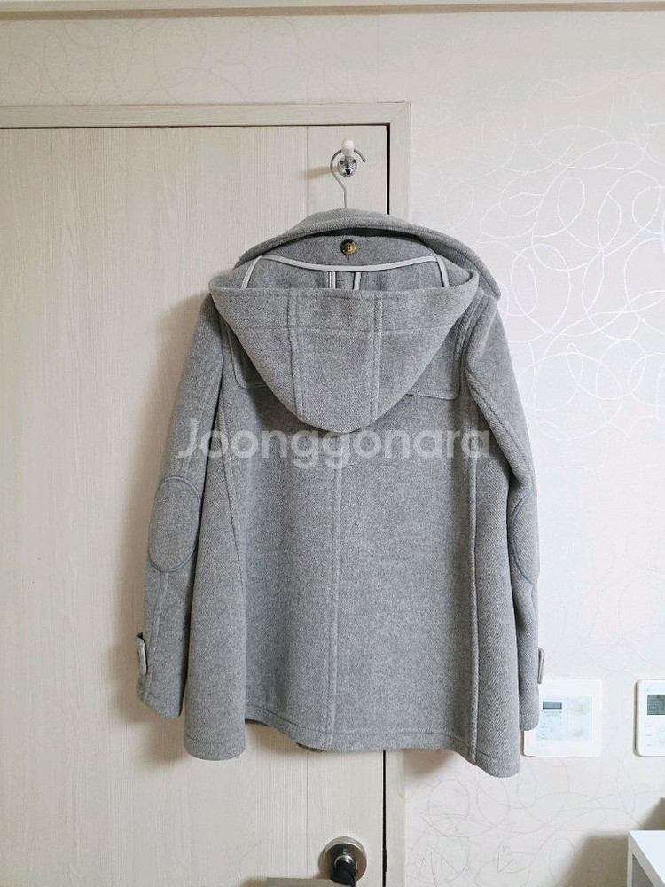 버버리런던 떡볶이 후드코트--2