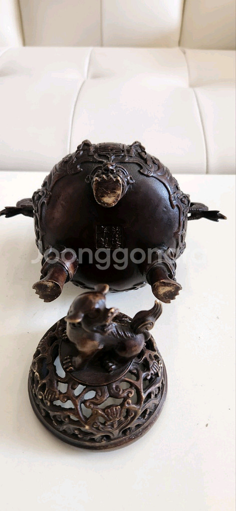 삼족 적동향로--5