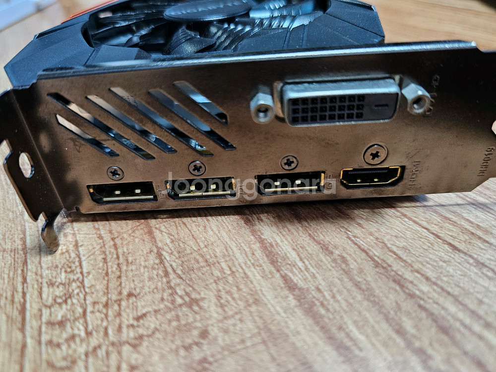 기가바이트 gtx1080 8g--2
