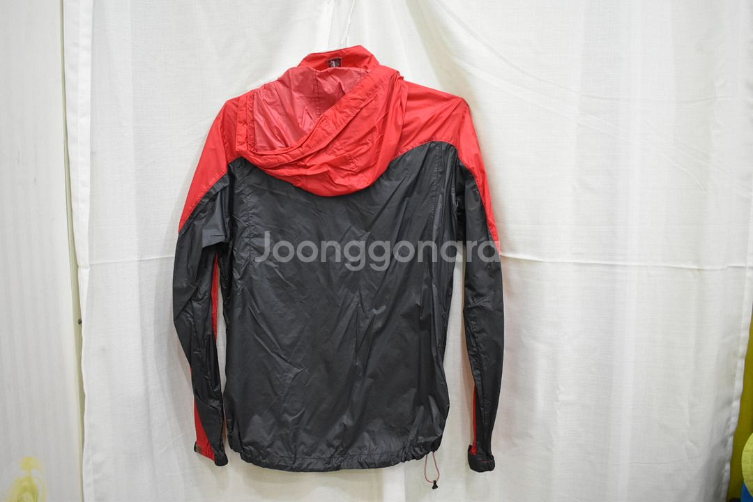 블랙야크 남성 바람막이 100--2