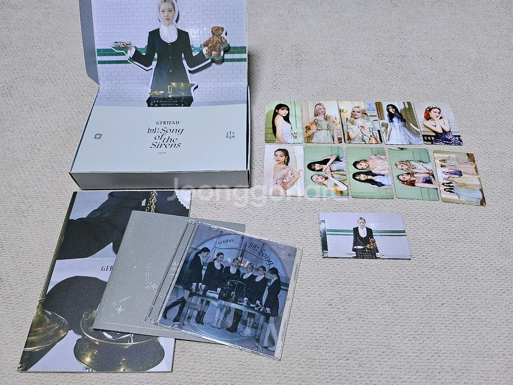 여자친구 Song of the Sirens 앨범--5