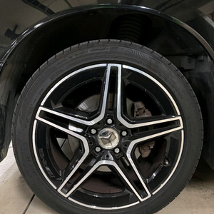 벤츠 amg 18인치 정품 휠타이어셋 판매합니다.(대품조건no) 이미지