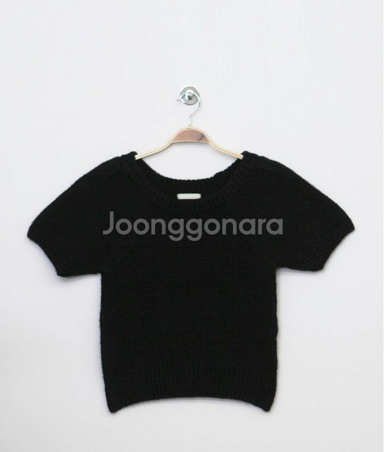 모노데일리 레던시스루프릴블라우스+먼데이퍼프반팔니트--2