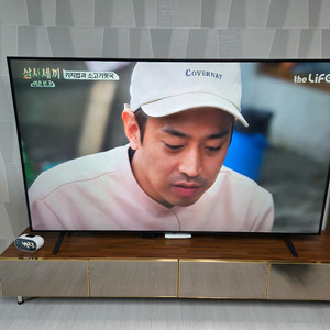 LG 75인치 UHD 스마트티비 팝니다.