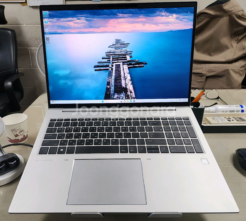 HP EliteBook 865 G10 16인치--0