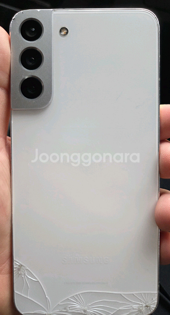 갤럭시 s22+ 잔상없음 뒷판깨짐--4