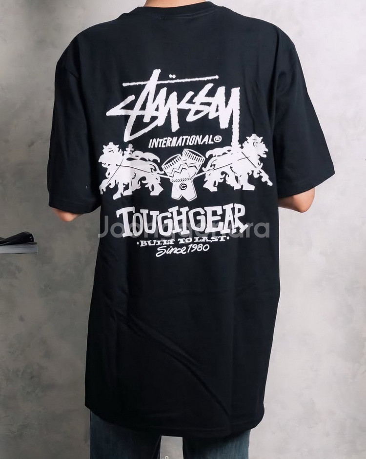 STUSSY (사자)스투시 터프기어인더내셔널 반팔티 블--5