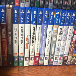 PS4(플스4) CD 팝니다.