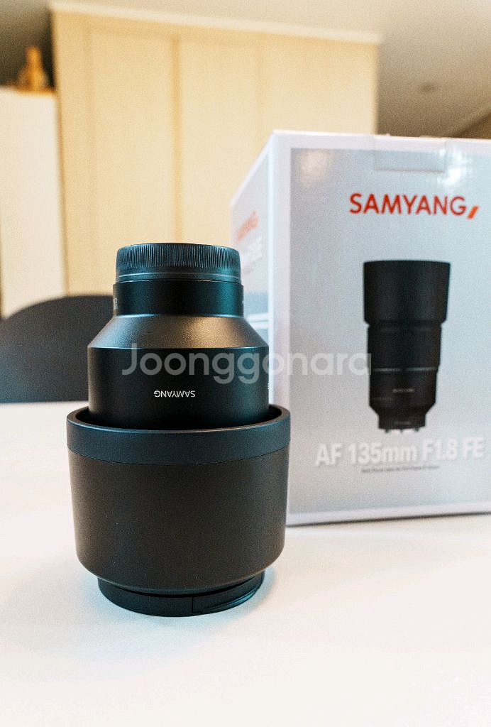 삼양 135mm 소니마운트 팝니다--0
