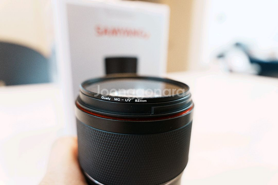 삼양 135mm 소니마운트 팝니다--7