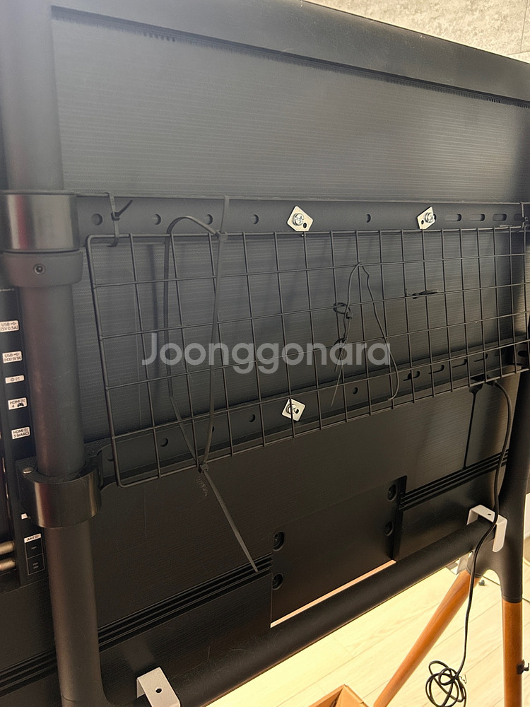 삼성 QLED 고급형라인 66인치 TV 판매해요--2
