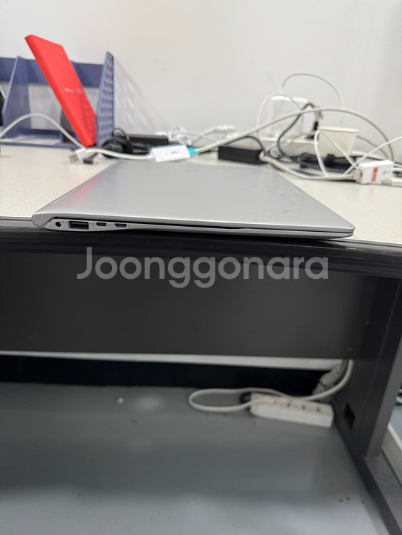 삼성 i5 6세대 13인치 노트북 팝니다.--4