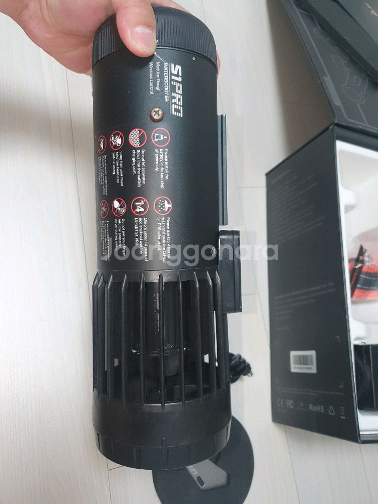 lefeets1 pro 수중스쿠터 팝니다.--1