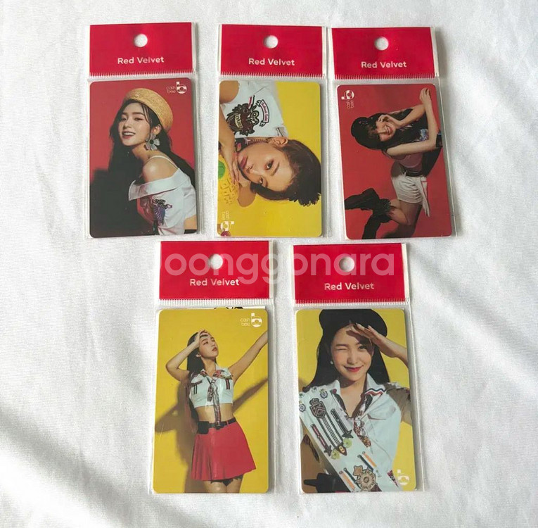 레드벨벳 파워업 캐시비 카드 미개봉 판매합니다.--0