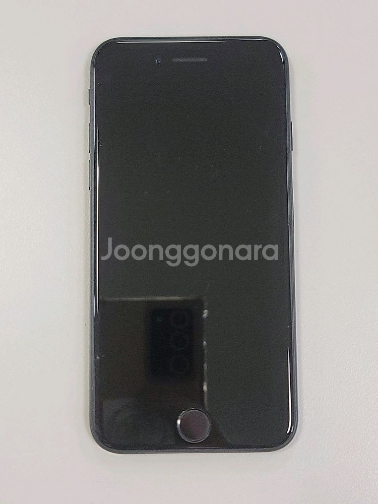 [배터리 97%] 아이폰 SE3 64gb 블랙 가성비--1
