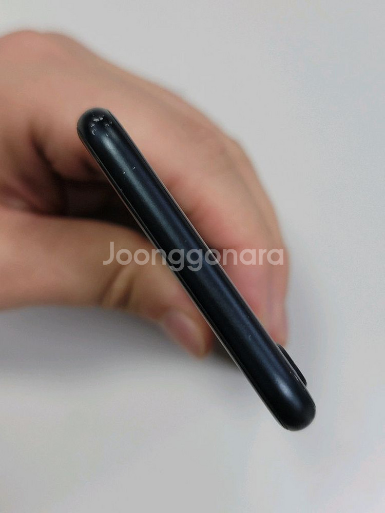 [배터리 97%] 아이폰 SE3 64gb 블랙 가성비--5