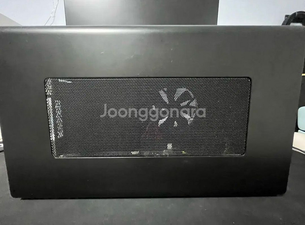레이저 코어 X EGPU 판매합니다--2