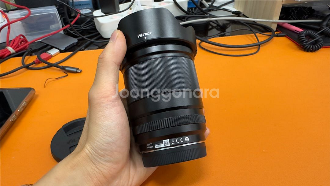 소니마운트 빌트록스 13mm 1.4 단렌즈 팔아요--4