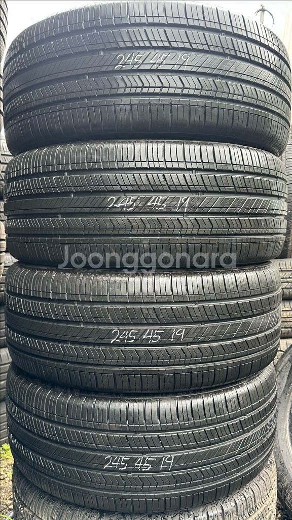 245 45 19금호중고타이어한대분2454519--0