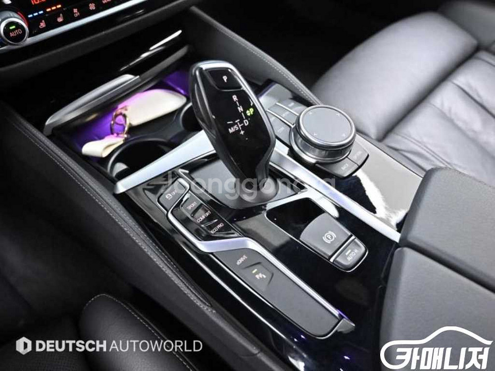 [BMW]5시리즈 (G30) 530e M 스포츠 #앱특--8