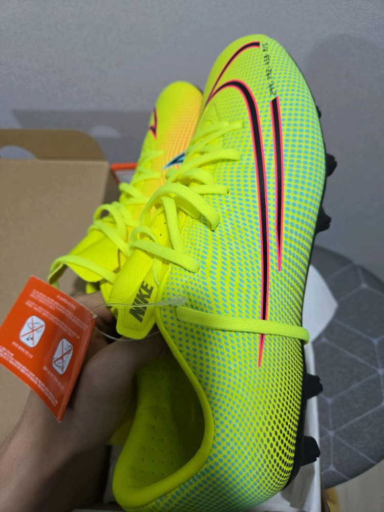 축구화 나이키 베이퍼13 아카데미 MDS HG 265 이미지