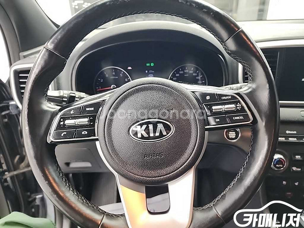 [기아]스포티지 더 볼드 2.0 가솔린 2WD 프레스티--8