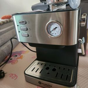 맥널티 커피머신