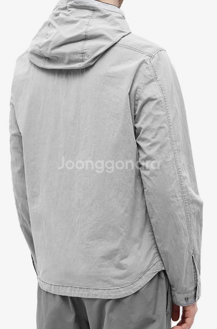 C.P 컴퍼니 50필리 후드 자켓 2XL,3XL팝니다.--2