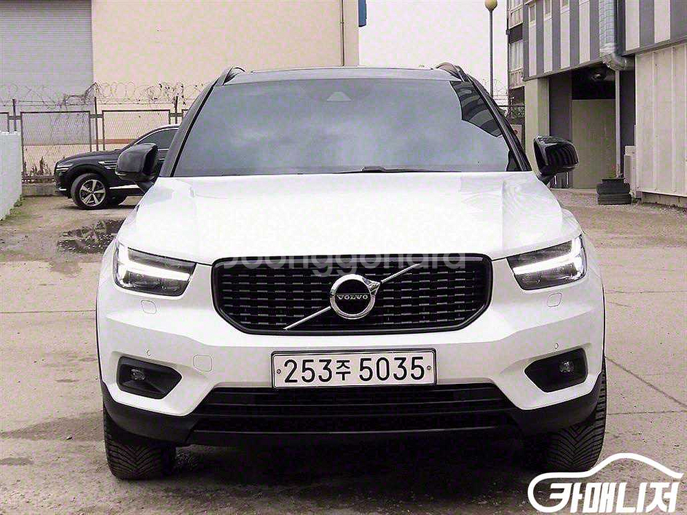 [볼보]XC40 T4 4WD R-디자인 #앱특가--0