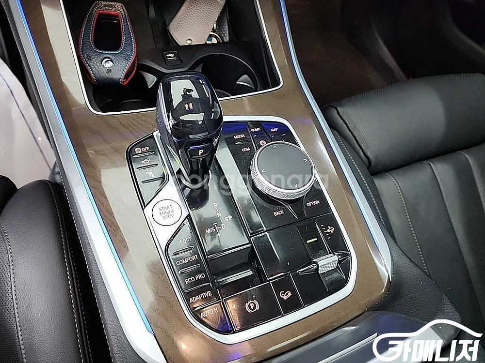 [BMW]X5 (G05) xDrive 30d xLine--7