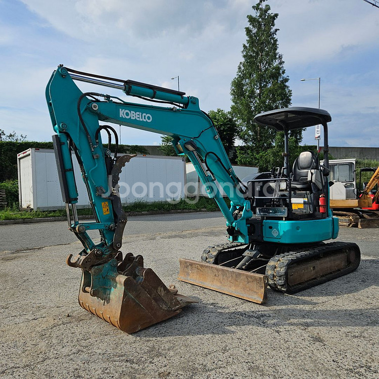 상태우수 미니 굴삭기 코벨코 sk35 2019년식--1